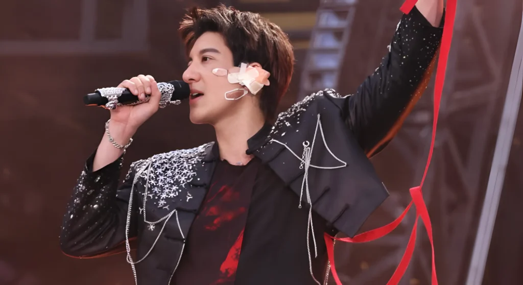 Leehom Thanks Fans