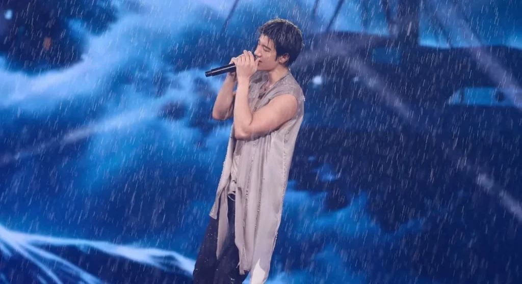 Leehom Thanks Suzhou Fans